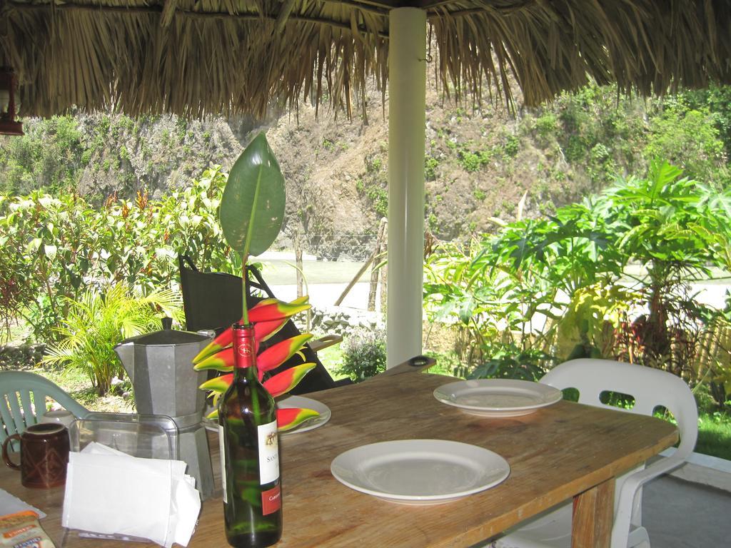 Conrado'S Guesthouse B&B Las Avispas 외부 사진